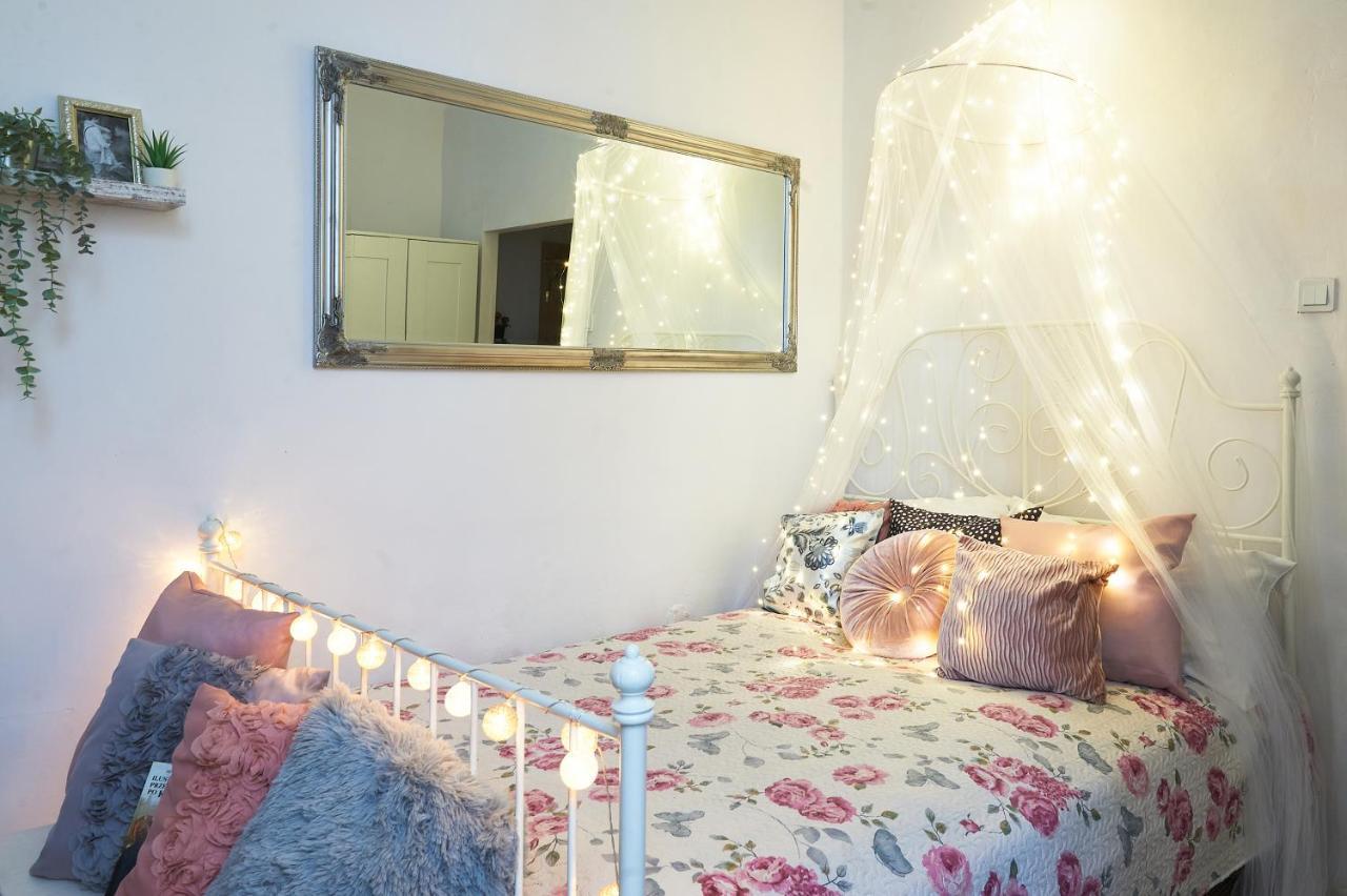Aurora Kazimierz Apartment Краків Екстер'єр фото